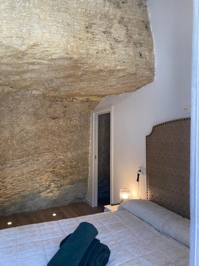 Casa Cueva “El Refugio En La Cueva” Villa Setenil De Las Bodegas Exterior photo